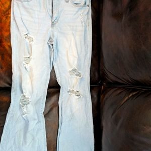 Women's 11 light washed jeans